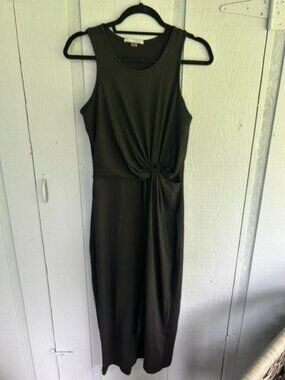 Tart Black Ruched Sheath Dress Sleeveless Scoop Neck Knee Length Size L